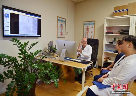 1017L(һ)t(y)g(sh)(jng)(yn) z