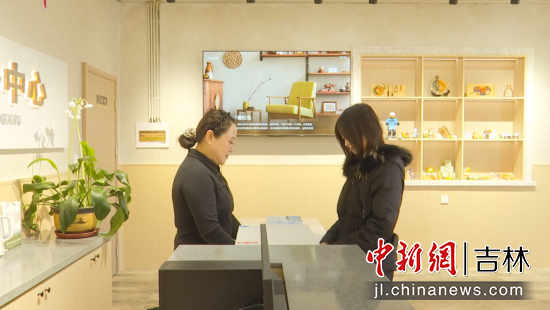 �οͷ���(w��)�������ڽӴ��ο��������hί������/���D