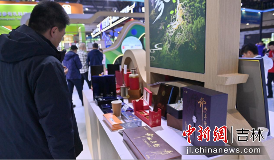 �����������ˁ��Ԗ|�ˡ��������n�����ɹŇ���7�����Hչ�F��41�Ҹ۰��_�S��I(y��)���c������/�z